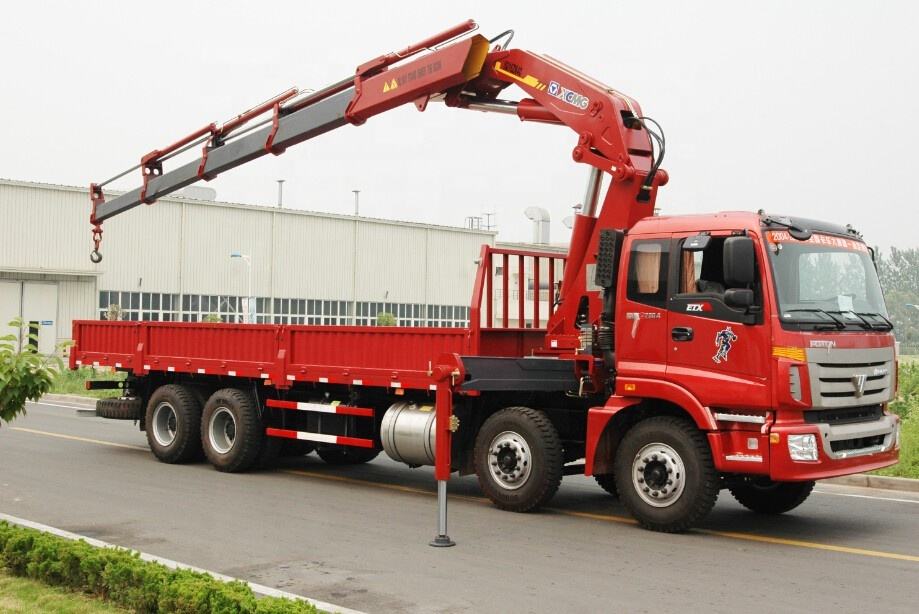 Guindaste montado em caminh&atilde;o articulado SQ16ZK4Q de 16 toneladas
