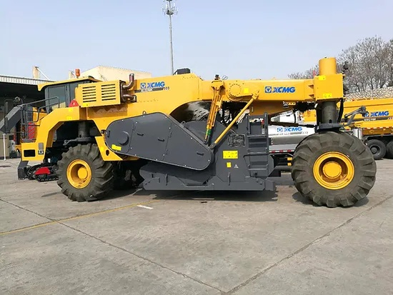 M&aacute;quina de reciclaje en fr&iacute;o Xlz230K Recicladora en fr&iacute;o de carretera a la venta